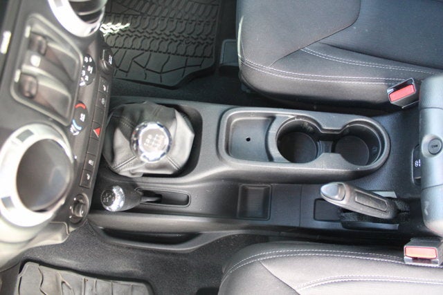 2013 Jeep Wrangler Sahara
