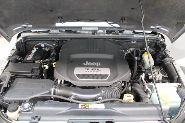 2013 Jeep Wrangler Sahara