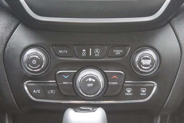 2020 Jeep Cherokee Altitude