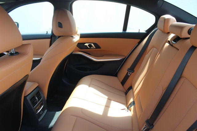 2024 BMW 3 Series 330i xDrive