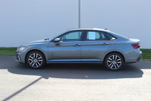 2025 Volkswagen Jetta SE