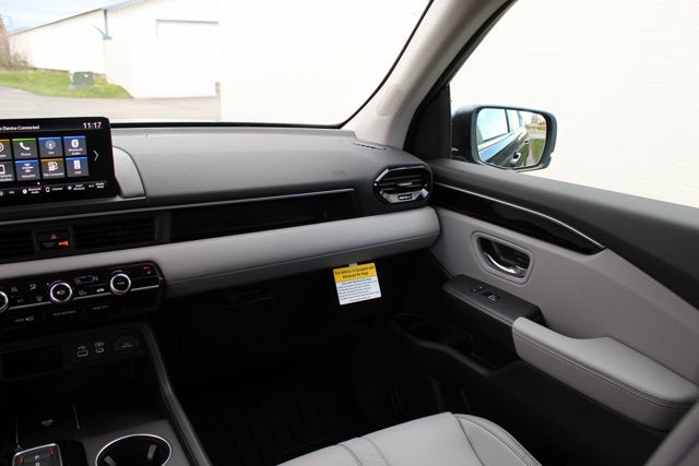 2025 Honda Pilot Base