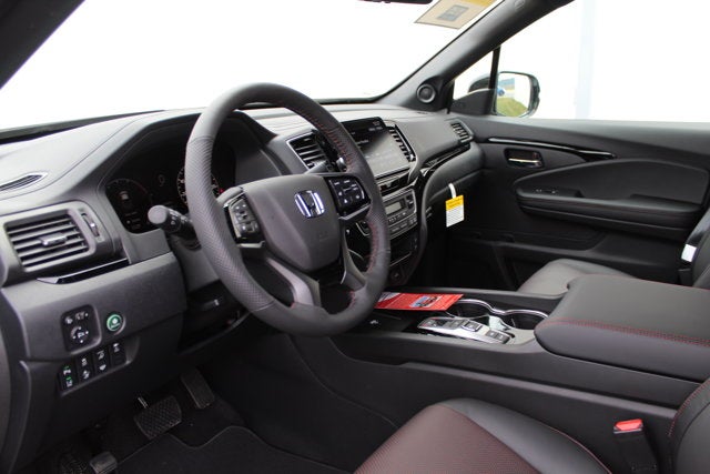 2026 Honda Ridgeline Black Edition Two-Tone