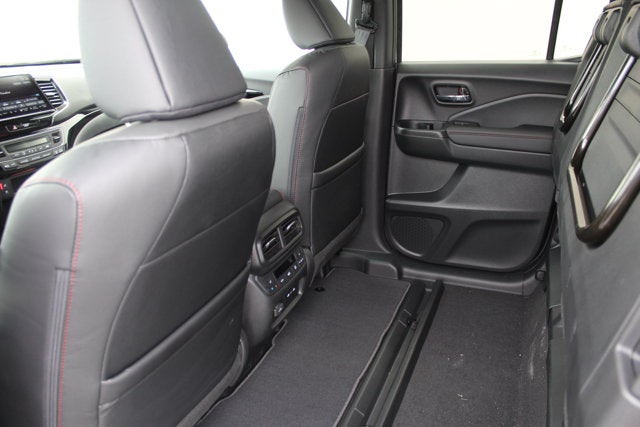 2026 Honda Ridgeline Black Edition Two-Tone