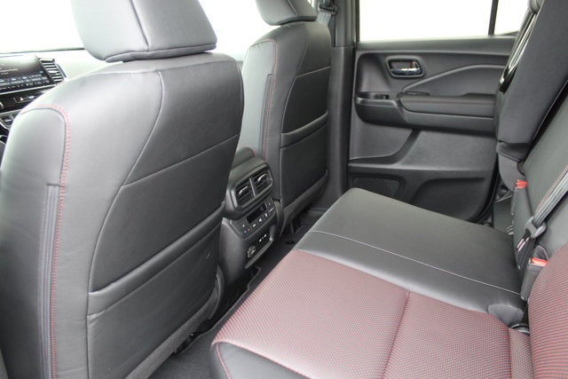 2026 Honda Ridgeline Black Edition Two-Tone