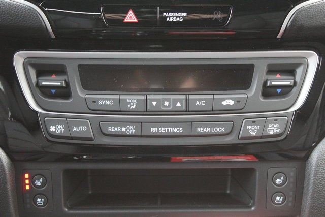 2026 Honda Ridgeline Black Edition Two-Tone