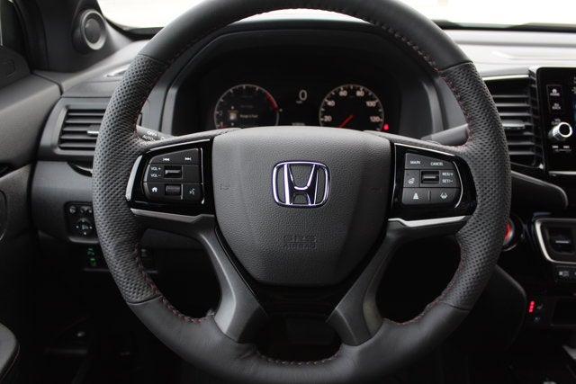 2026 Honda Ridgeline Black Edition Two-Tone