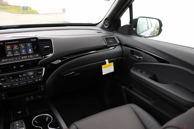 2026 Honda Ridgeline Black Edition Two-Tone