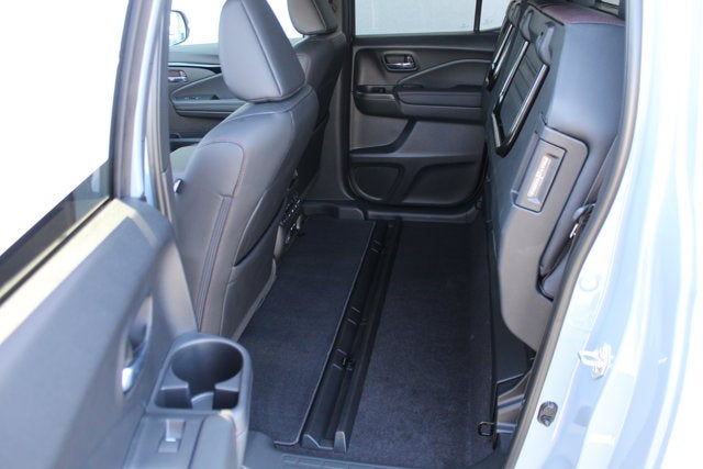 2026 Honda Ridgeline Black Edition Two-Tone