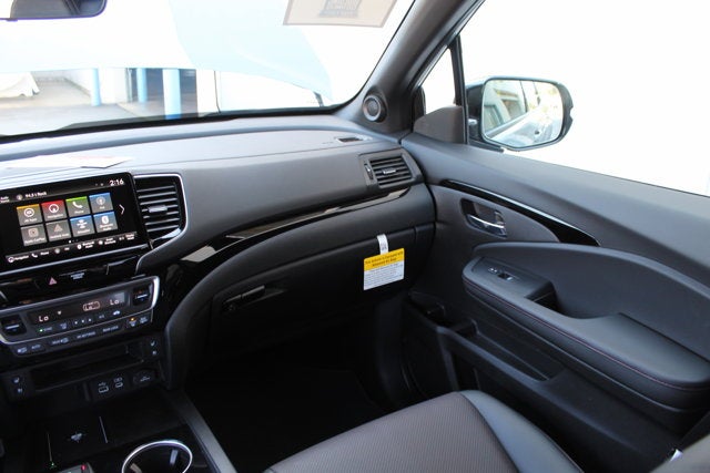 2026 Honda Ridgeline Black Edition Two-Tone