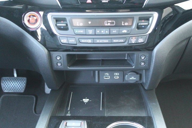 2026 Honda Ridgeline Black Edition Two-Tone