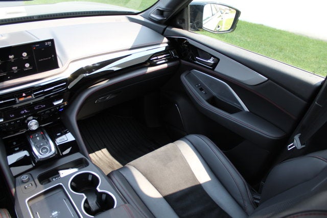2025 Acura MDX w/A-Spec Package