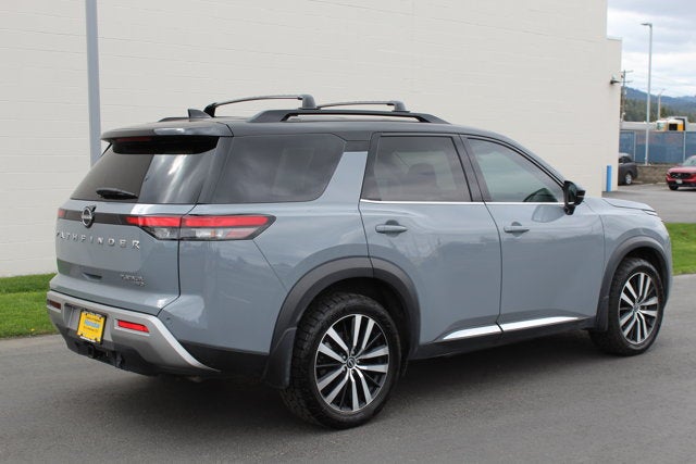 2023 Nissan Pathfinder Platinum