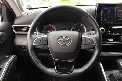 2021 Toyota Highlander Hybrid Limited
