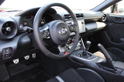 2024 Toyota GR86 Premium