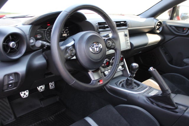 2024 Toyota GR86 Premium