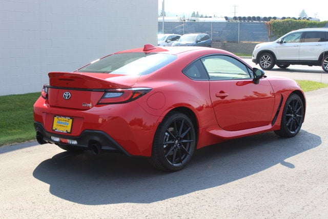 2024 Toyota GR86 Premium