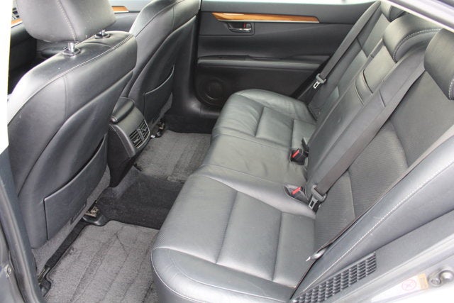 2013 Lexus ES 300h Hybrid