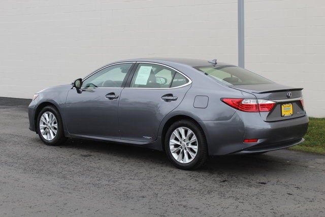 2013 Lexus ES 300h Hybrid