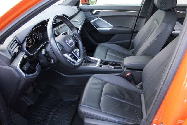 2022 Audi Q3 S line Premium