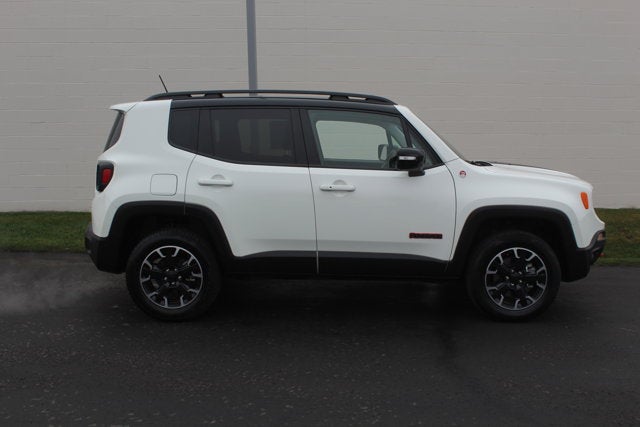2023 Jeep Renegade Trailhawk
