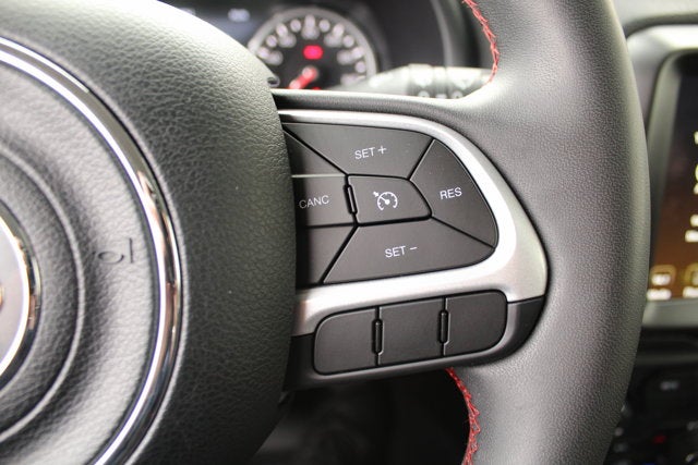 2023 Jeep Renegade Trailhawk