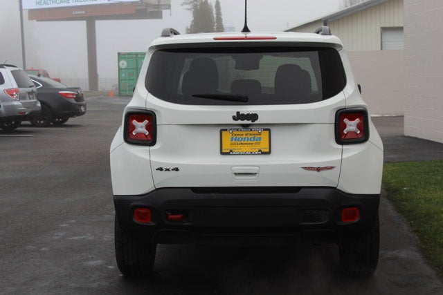 2023 Jeep Renegade Trailhawk