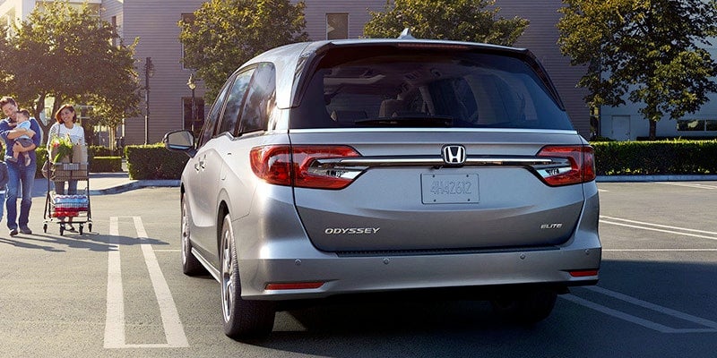 Rear view of a 2023 Honda Odyssey